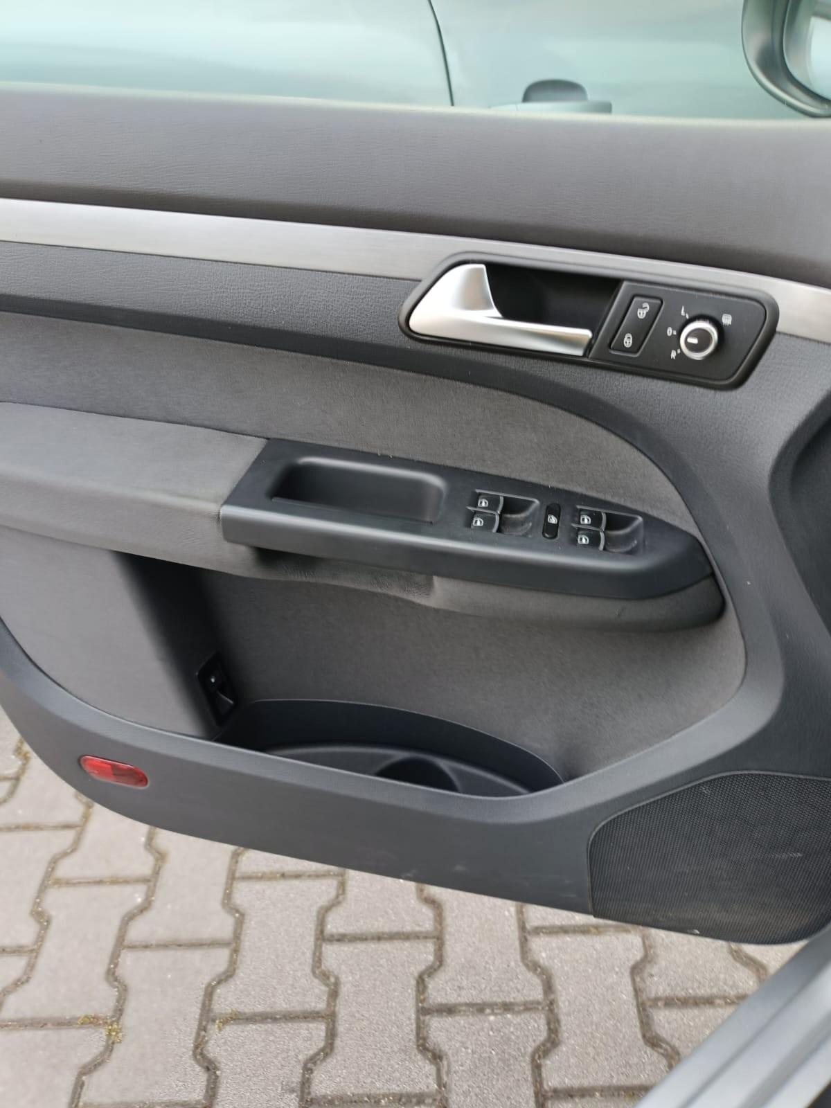 Volkswagen Touran 1.4 TSI Highline EcoFuel UNIPRO'