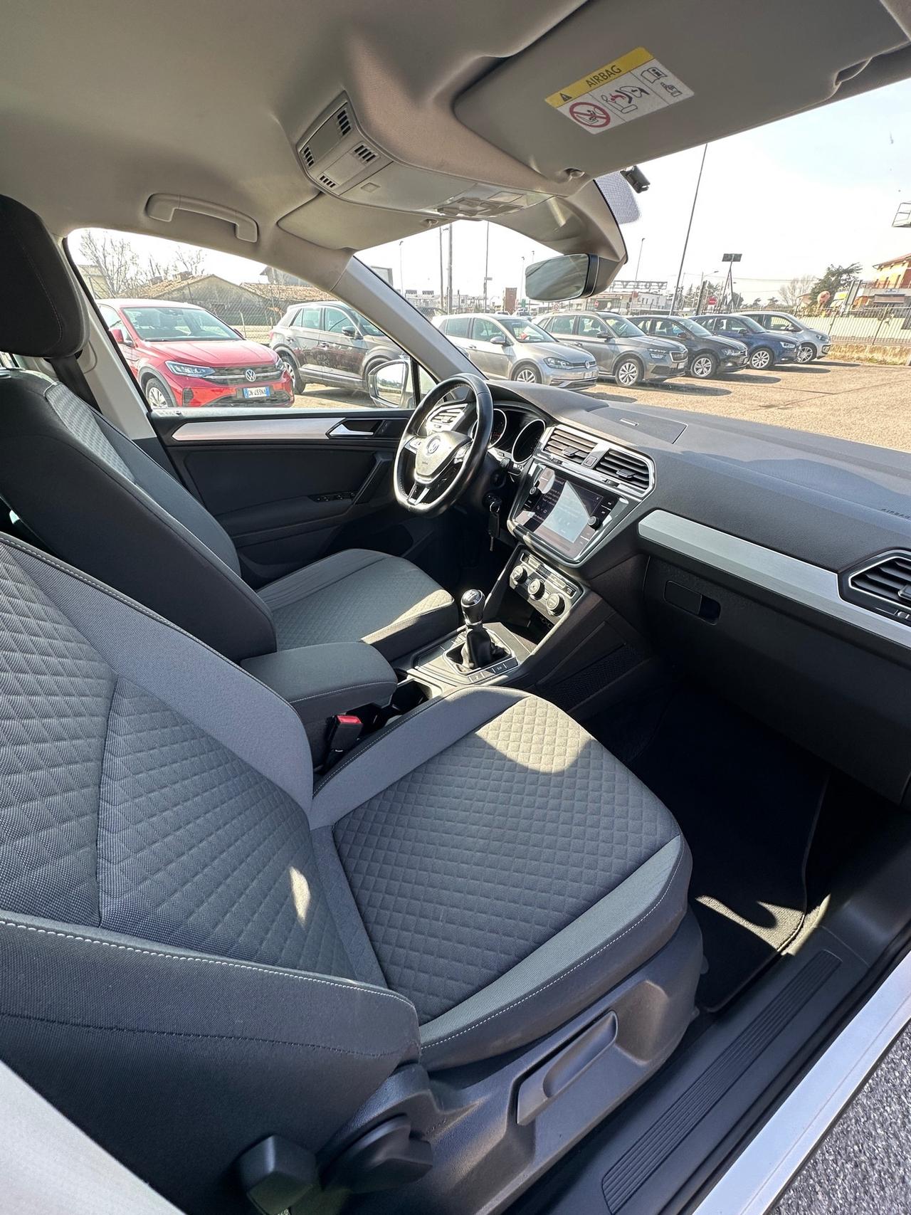 Volkswagen Tiguan 1.6 TDI Business BlueMotion Technology - 2018