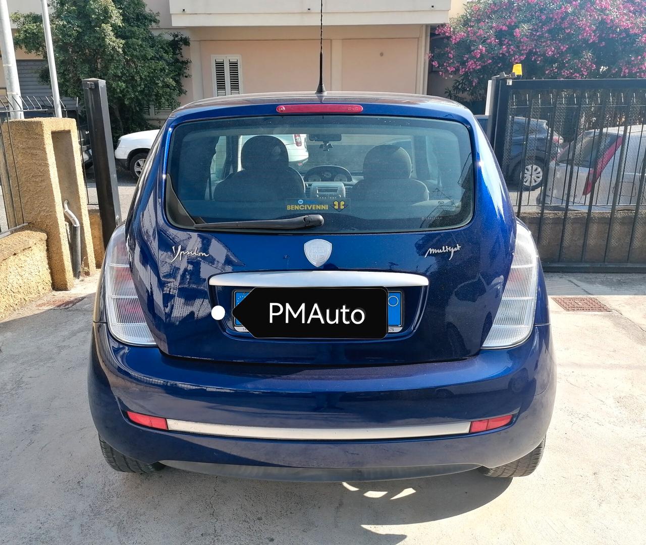 Lancia Ypsilon 1.3 MJT 90 CV Blue&Me