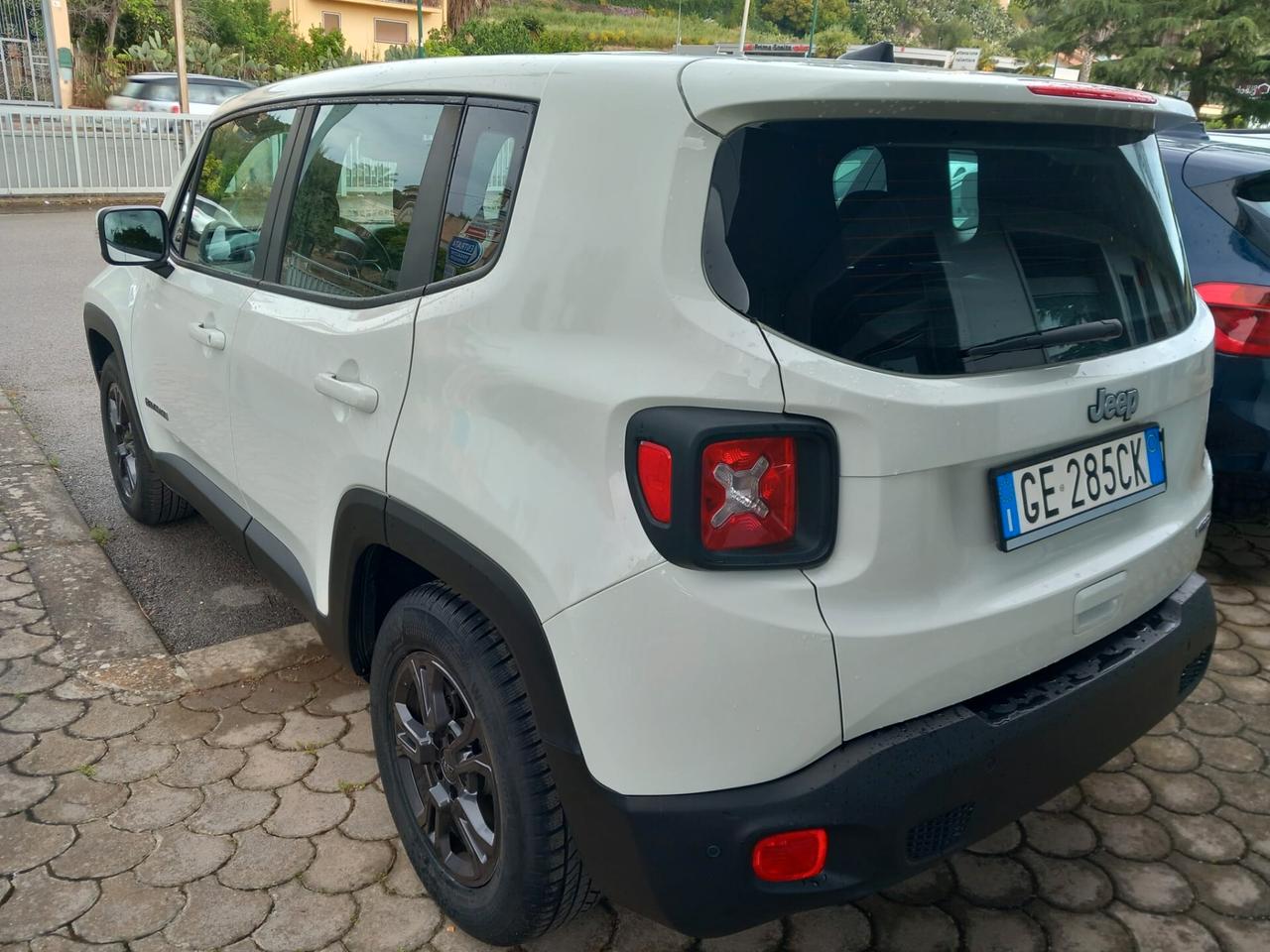 Jeep Renegade 1.6 Mjt 130 CV Longitude