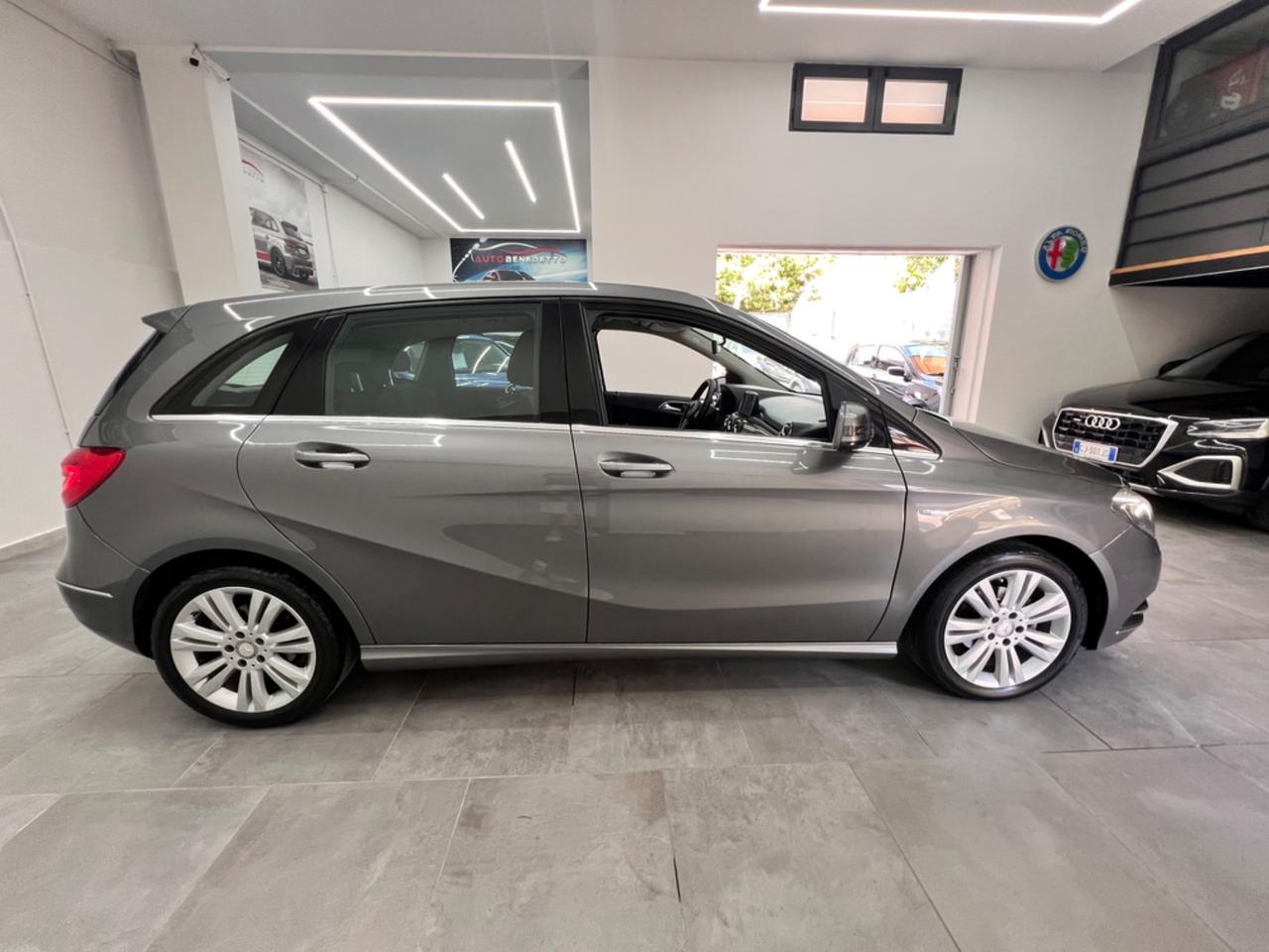 Mercedes-benz B 180 CDI Executive 12-2011