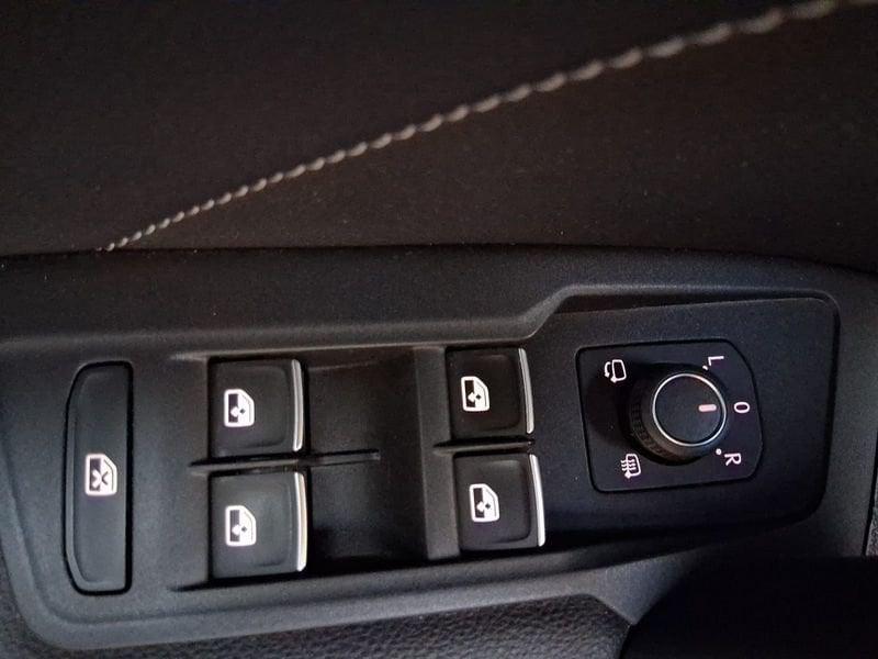 Volkswagen Tiguan Tiguan 2.0 TDI 150 CV SCR DSG R-Line