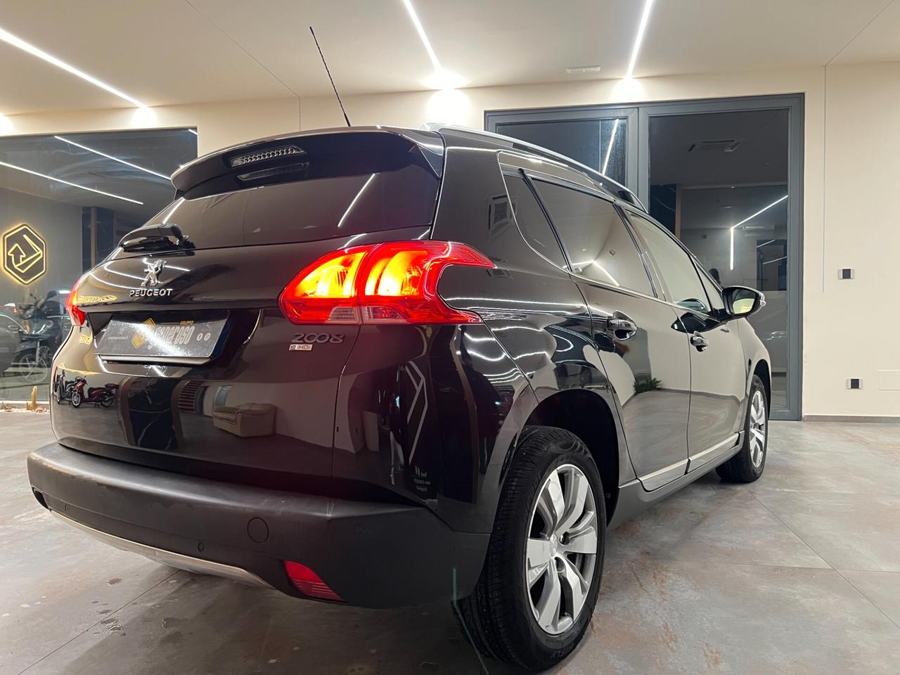 Peugeot 2008 1.6 e-hdi 92CV Allure s