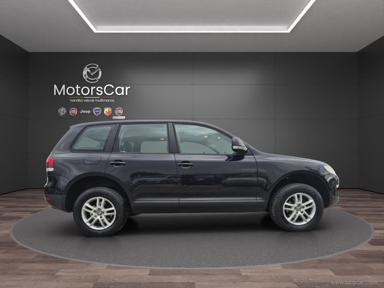 VOLKSWAGEN Touareg 2.5 R5 TDI DPF Exclusive