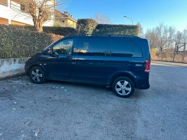 Mercedes-benz Vito 2.2 119 CDI 4x4 PC Mixto Compact