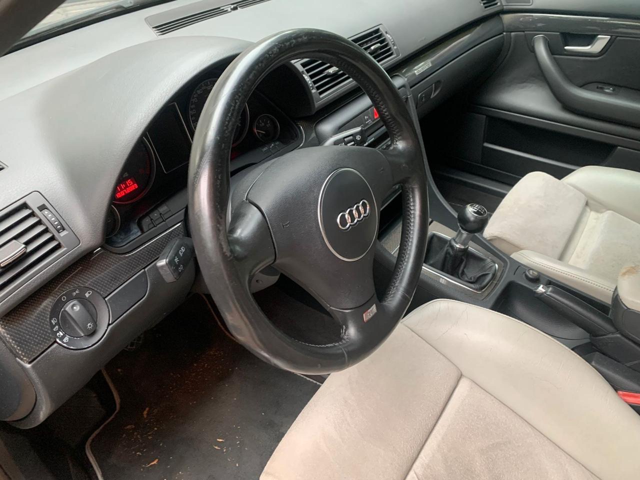 Audi S4 cerchi da da 18 pollici