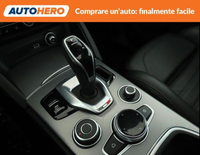 ALFA ROMEO Stelvio 2.0 Turbo 200 CV AT8 Q4 Sprint