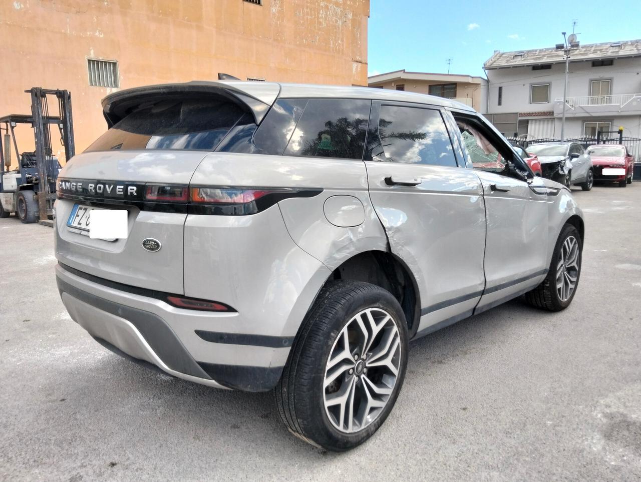 Rover Range Evoque 2.0D 150cv 2019 SINISTRATA