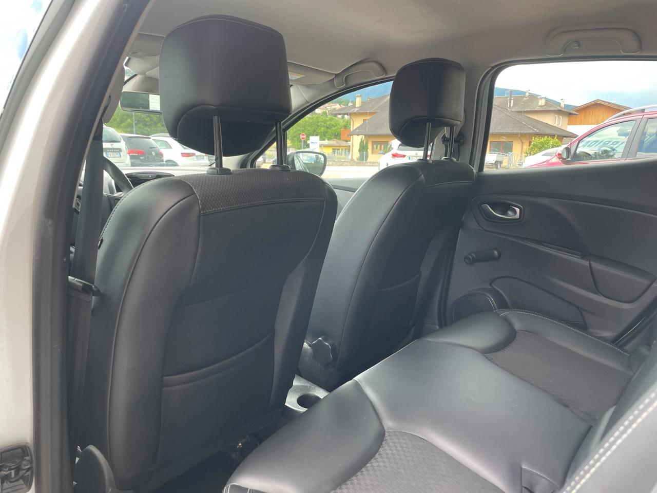 Renault Clio dCi 8V 90 CV 5 porte Moschino Life