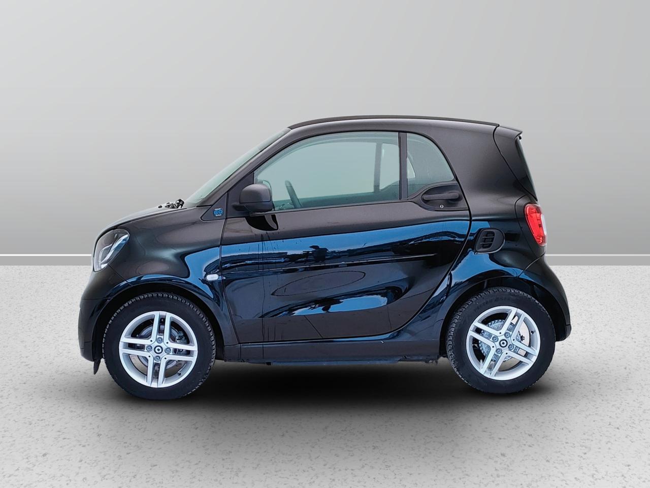 SMART E2584 - Fortwo eq Pulse 4,6kW