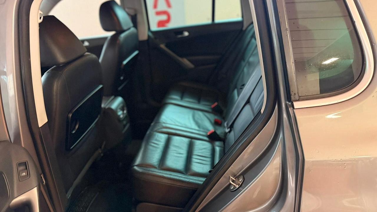 Volkswagen Tiguan 2.0 TDI DPF 4MOTION CAMBIO DSG PELLE