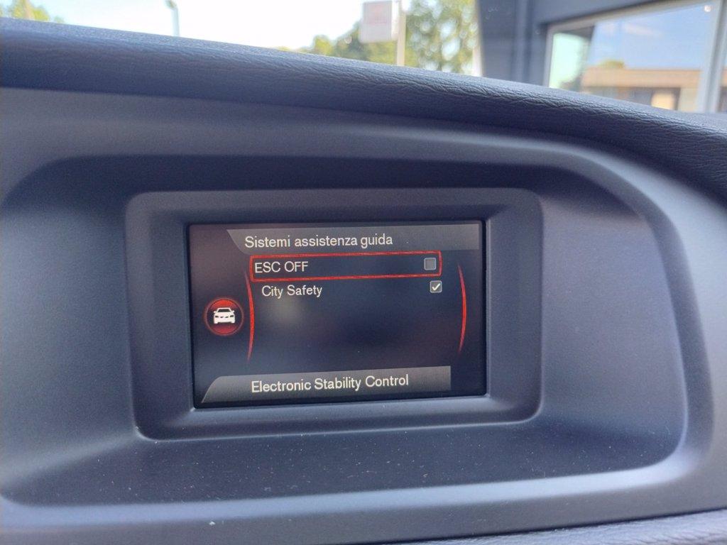 VOLVO V40 2.0 d2 plus del 2019
