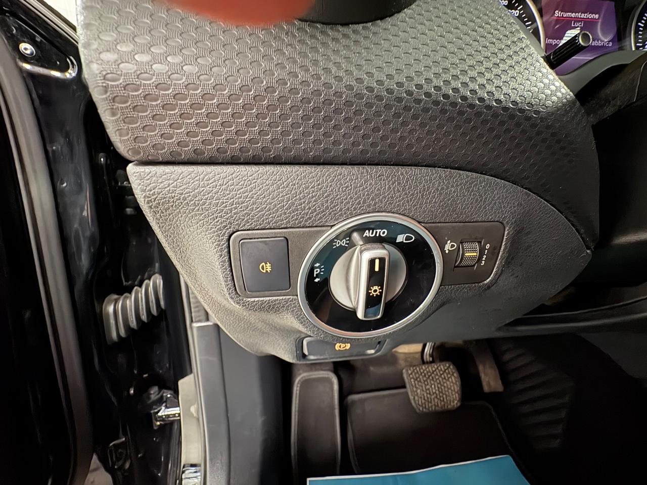 Mercedes A 180 Sport 1.5 TDI 110cv 2018 km 142000