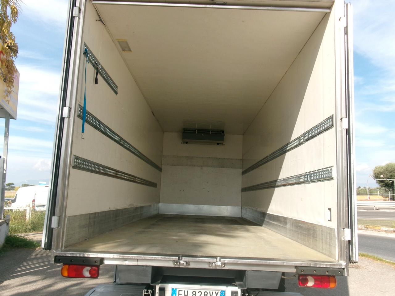 Iveco EUROCARGO 160-25 EURO 6 FRIGO ATP FNAX 06/2029 17 PEDANE