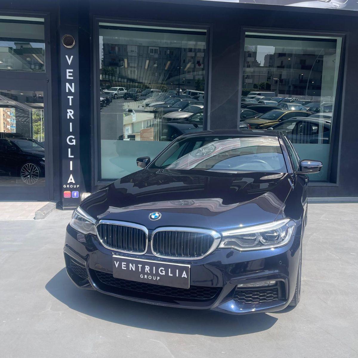 BMW - Serie 5 - 520d Msport