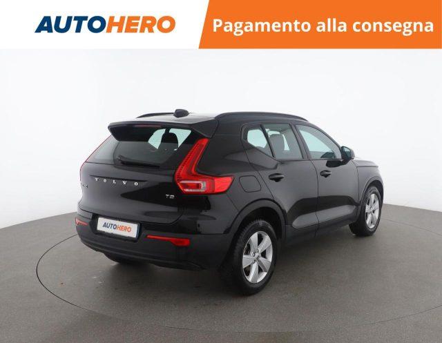 VOLVO XC40 T2 Geartronic Momentum Core