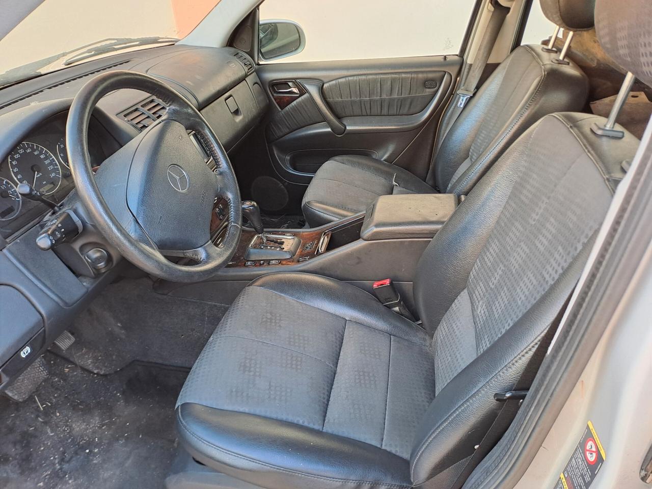 Mercedes-benz ML 270 turbodiesel cat CDI Special edition