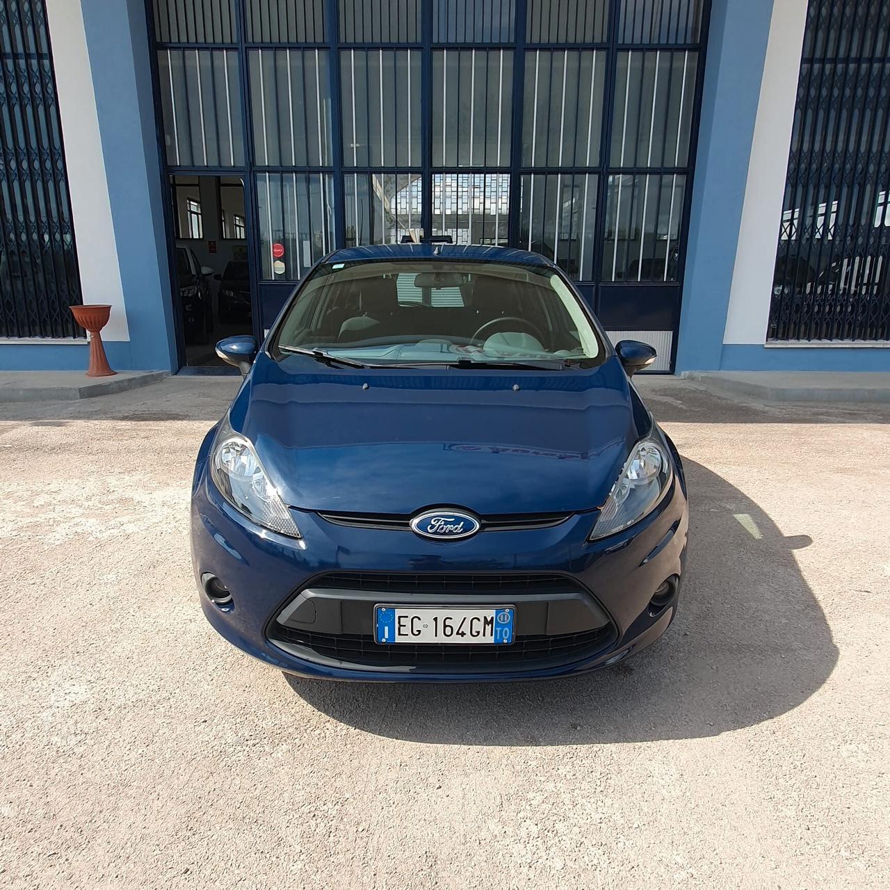 Ford Fiesta 1.4 TDCi 70CV 5 porte