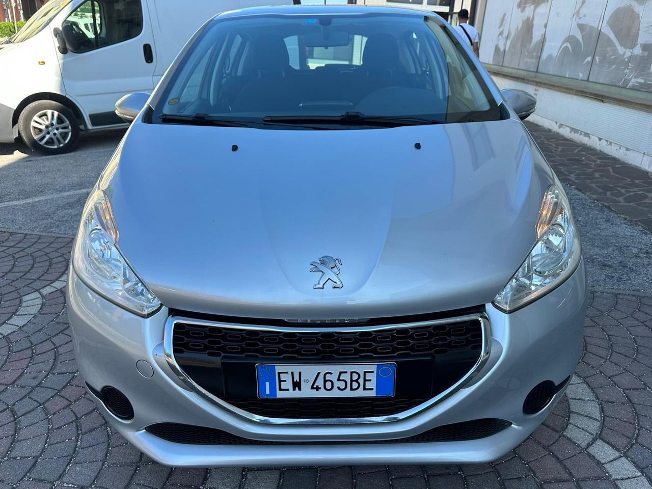 Peugeot 208 PureTech 68 5 porte Active Metano