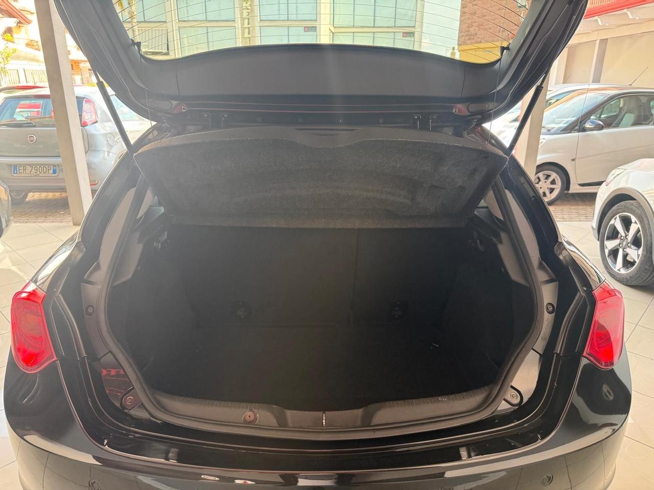 ALFA ROMEO GIULIETTA 1.6 DIESEL 2010