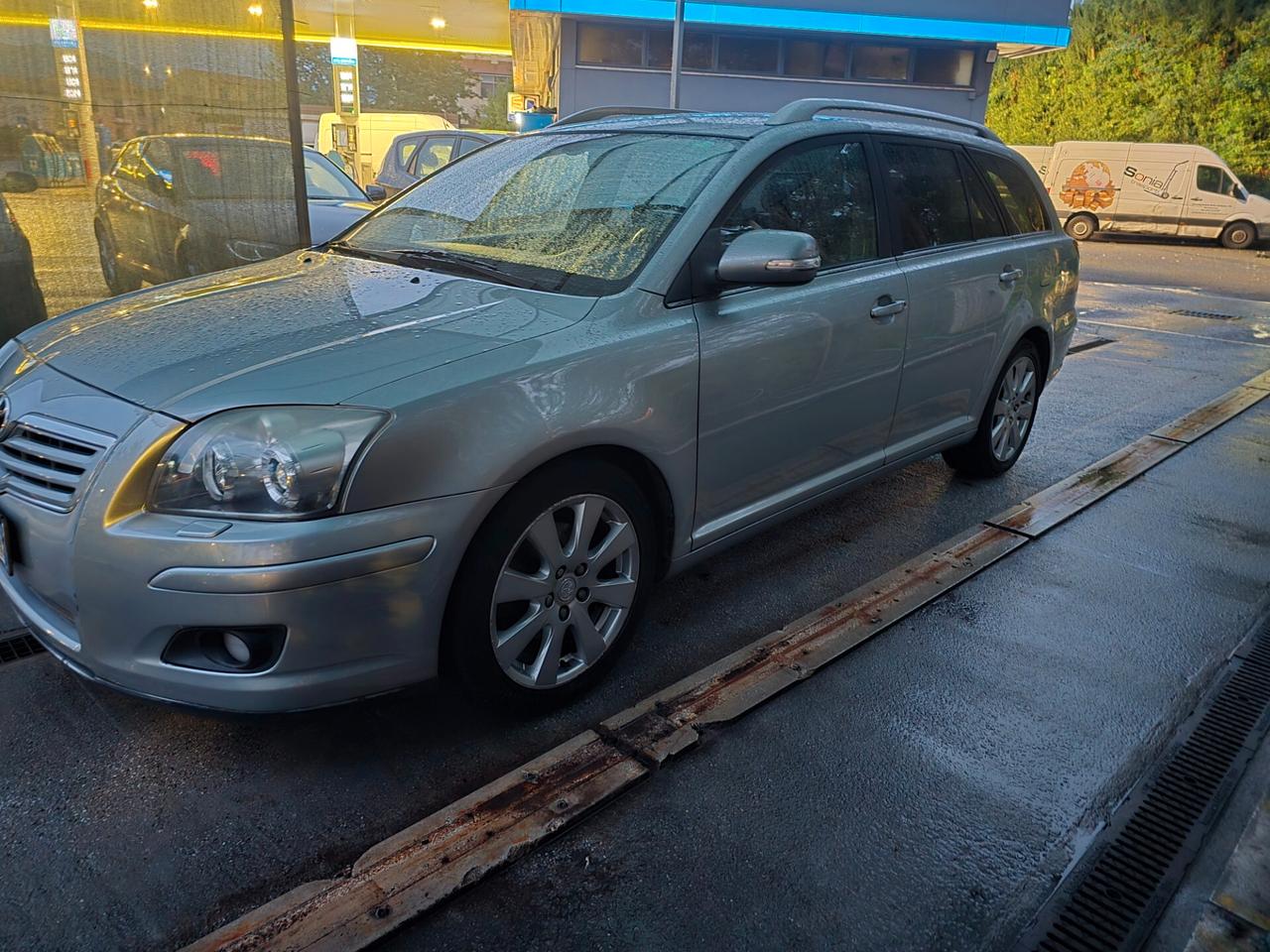 Toyota Avensis 2.2 D-4D 16V Station Wagon