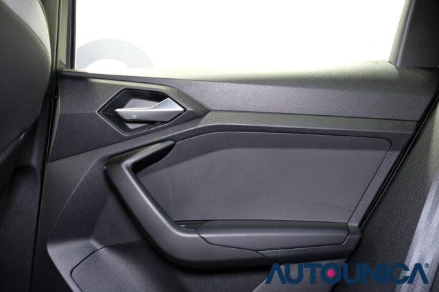 AUDI A1 ALLSTREET 30 TFSI S TRONIC IDENTITY CONTRAST