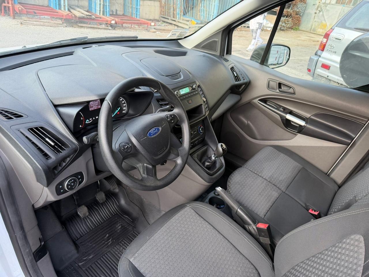 Transit connect 200 101 CV 3posti