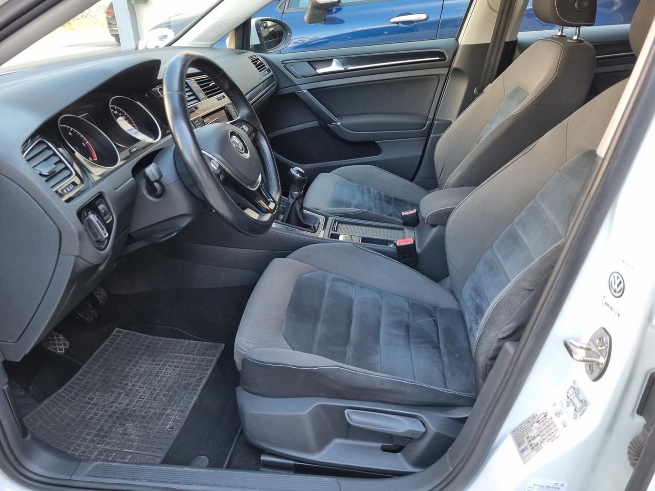 Volkswagen Golf 1.6 TDI 5p. Highline BlueMotion Technology