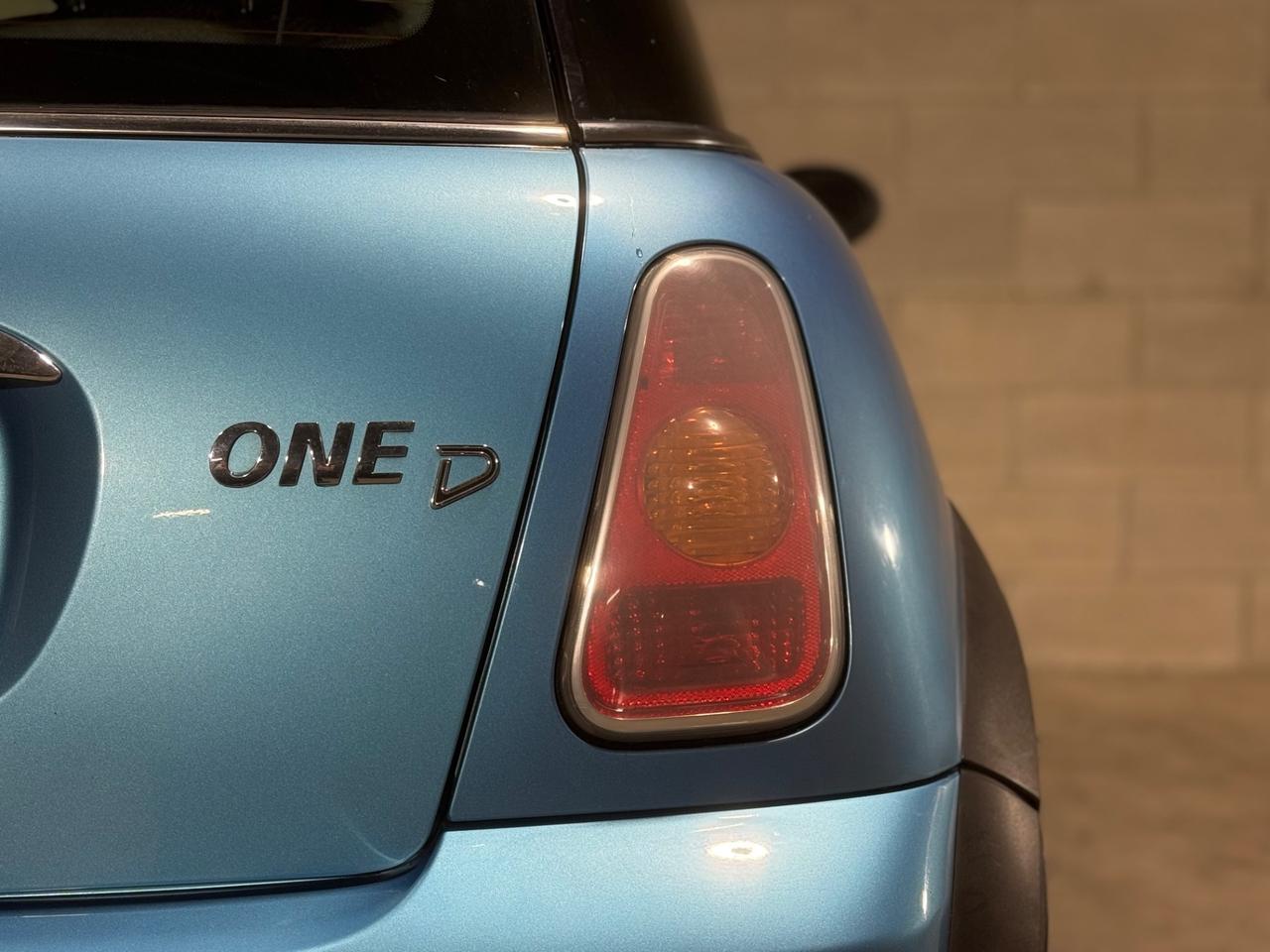 Mini 1.4 tdi One D TETTO PANORAMICO/NEOPATENTATI