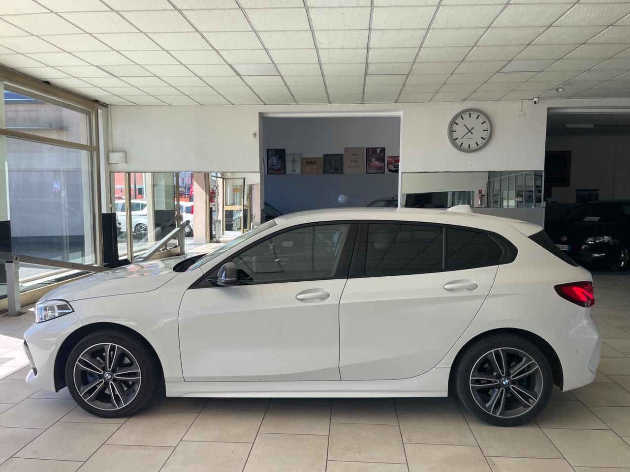 Bmw 118i 5p. Sport Cambio aut. - Nessun vincolo -