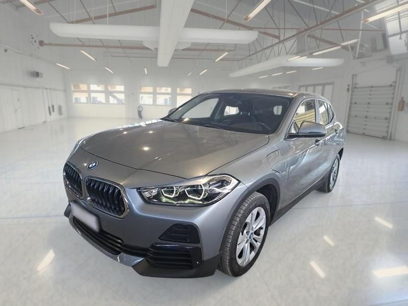 BMW X2 XDRIVE 25E BUSINESS X AUTOMATICO SUV