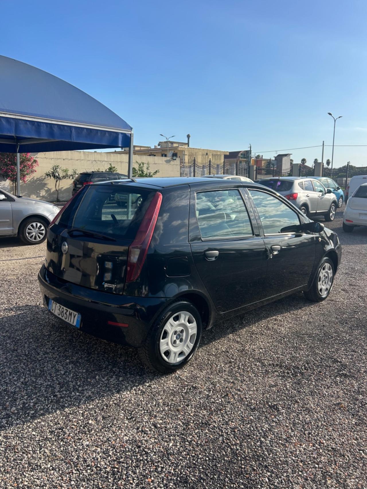 Fiat Punto 1.2 5 porte Active Natural Power