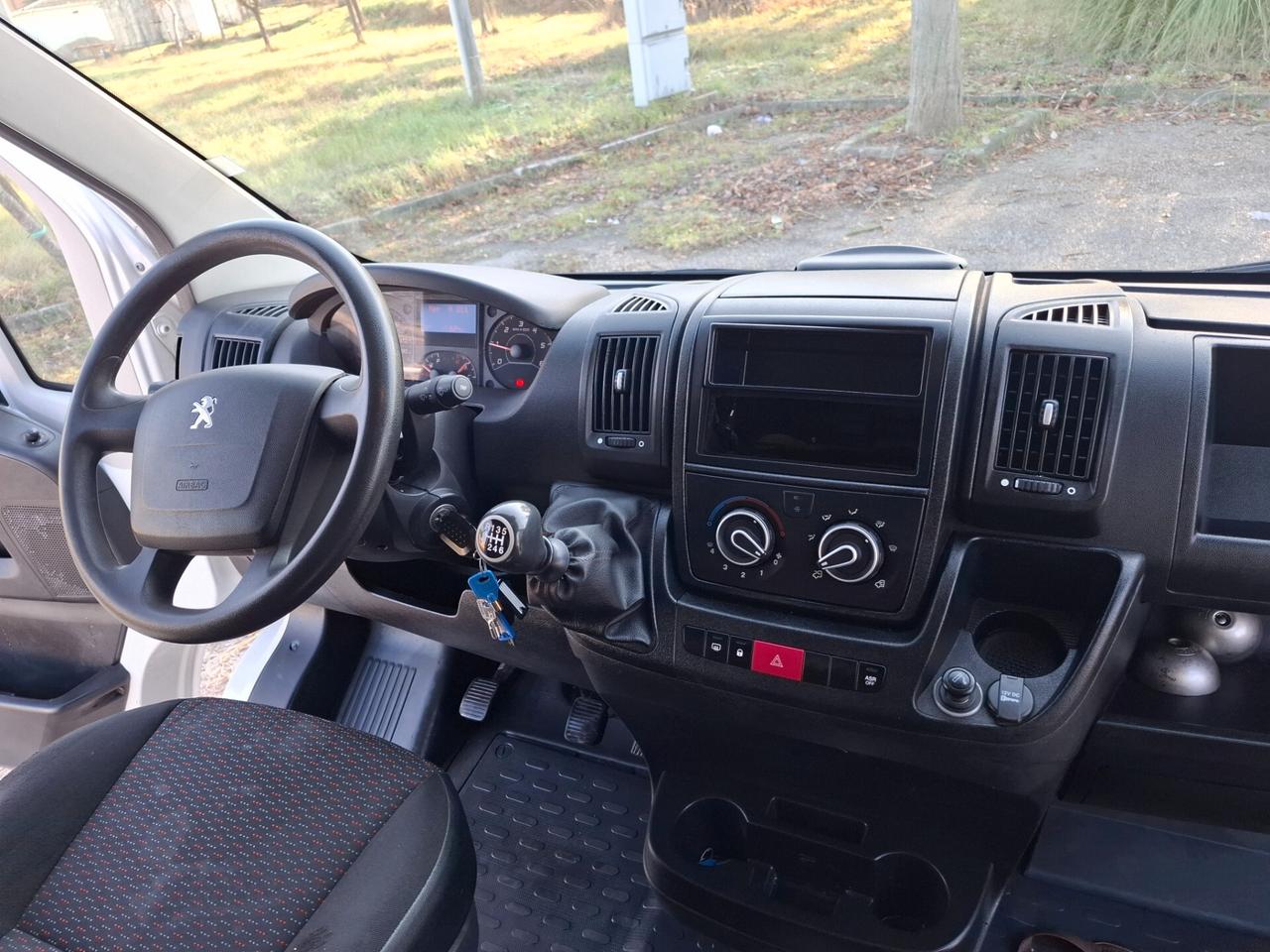 Peugeot boxer 2.2 hdi 120 cv