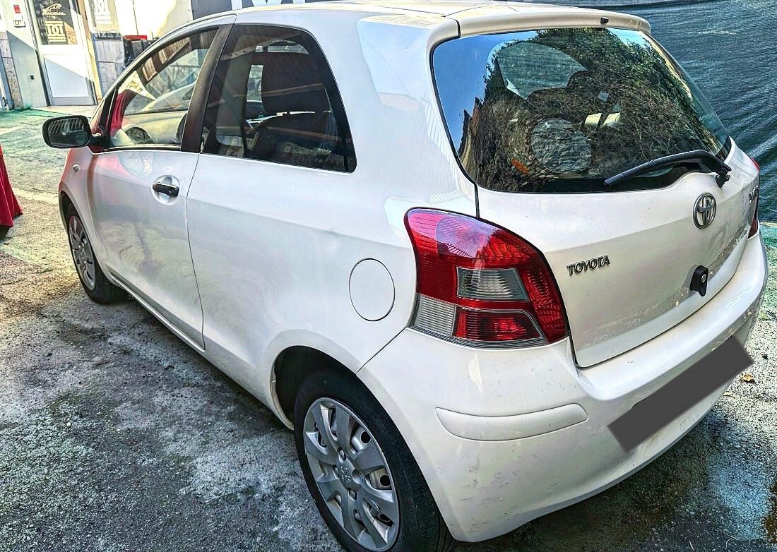 Toyota Yaris 1.4 DIESEL / NEOPATENTATI