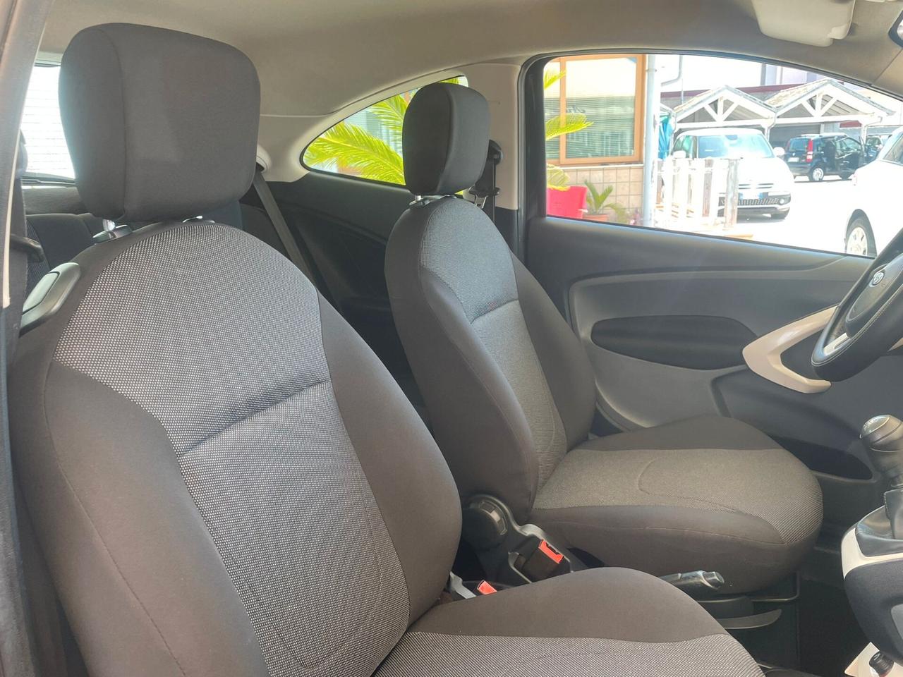 Ford Ka 1.2 8V 69CV Titanium
