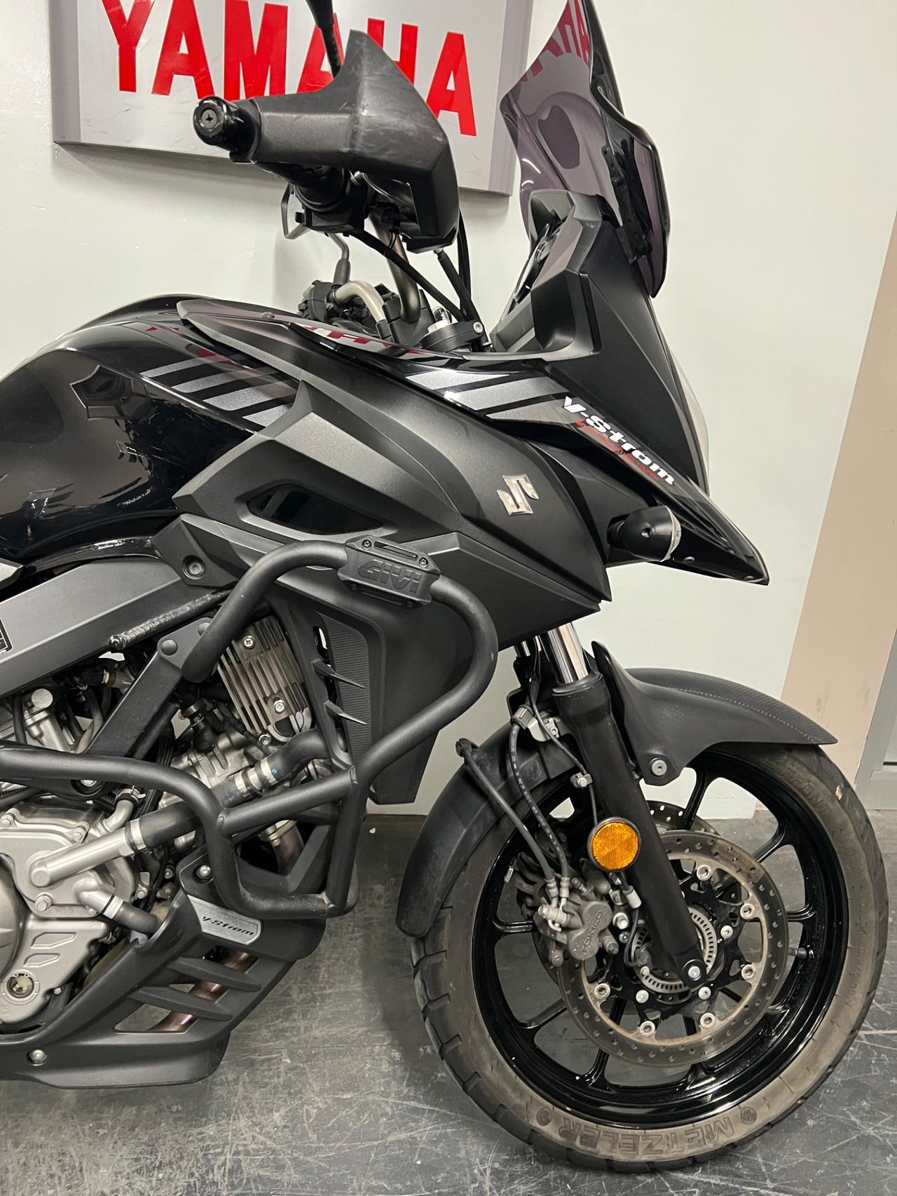 Suzuki V Strom DL 650 Sport adventure tourer