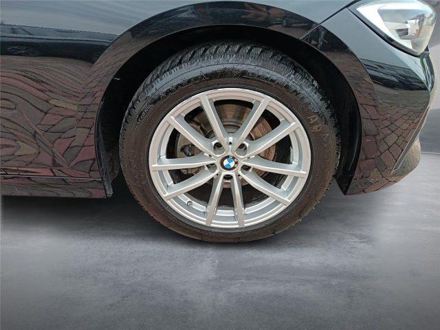 BMW 320 Serie3(G20/21/80/81 d 48V xDrive Business Advantag