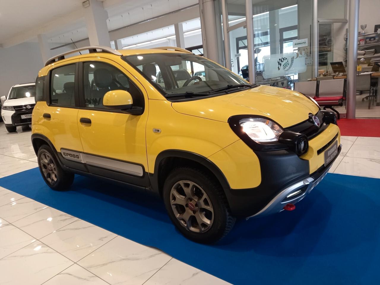 Fiat Panda Cross 4x4 GPL Euro 6