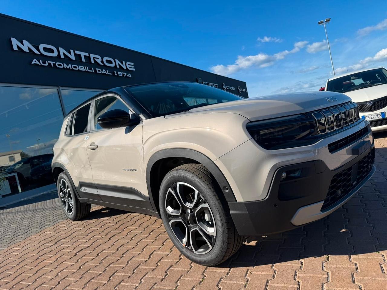 Jeep Avenger 1.2 Turbo 100 CV Summit