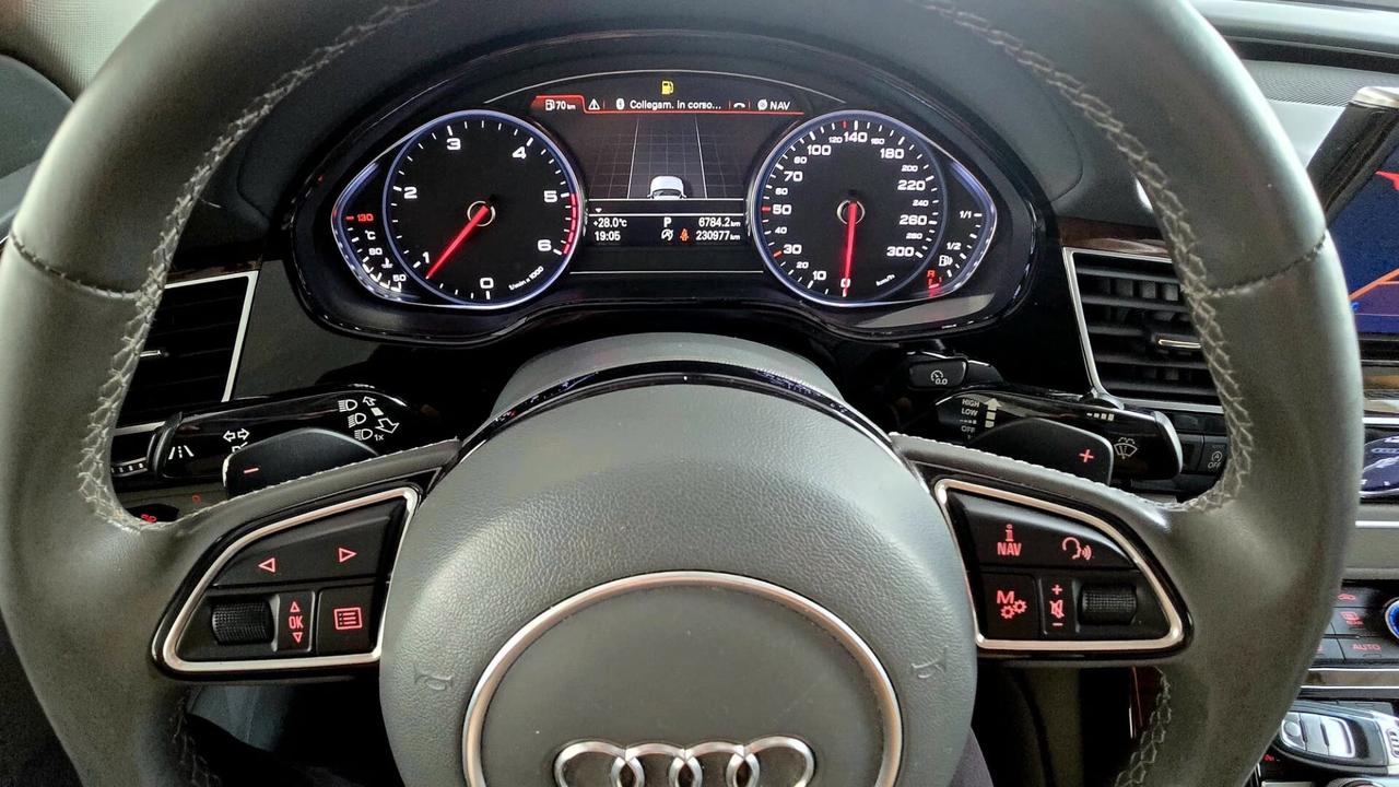 AUDI A8 3.0 tdi 262cv ULTRA QUATTRO TIPTRONIC 8m