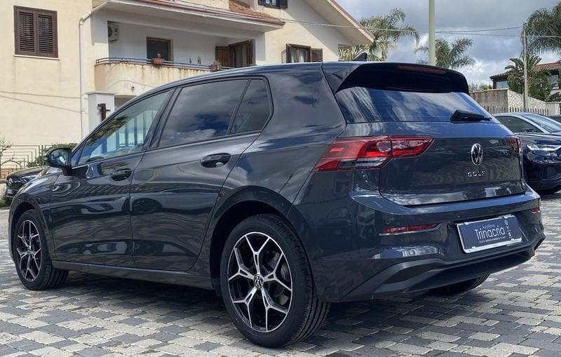 Volkswagen Golf 8 Life 2.0 TDI 116CV