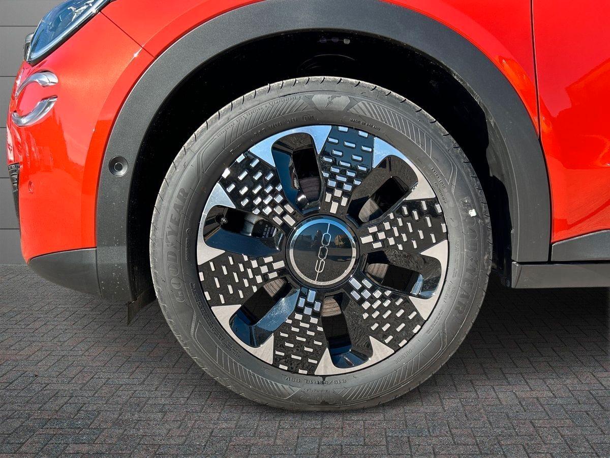 FIAT 600 Hybrid My25 La Prima Hybrid 100cv