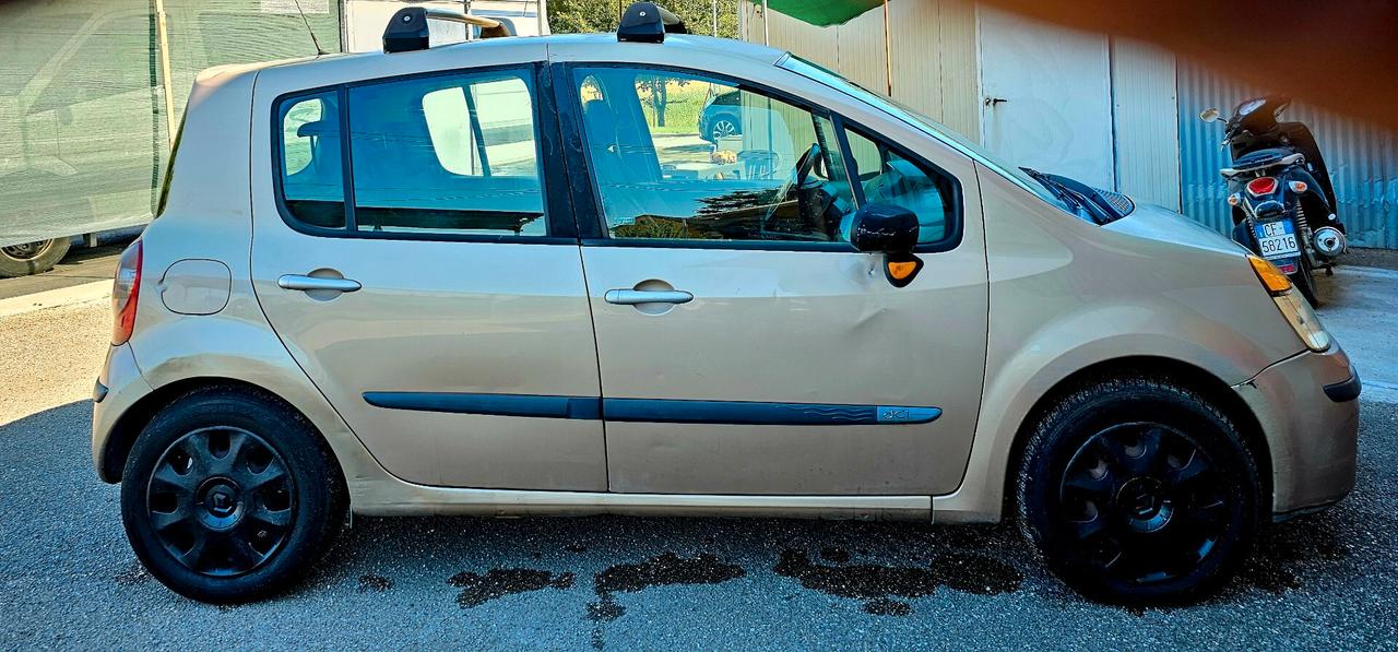 Renault Modus 1.5 dCi 75CV Wave