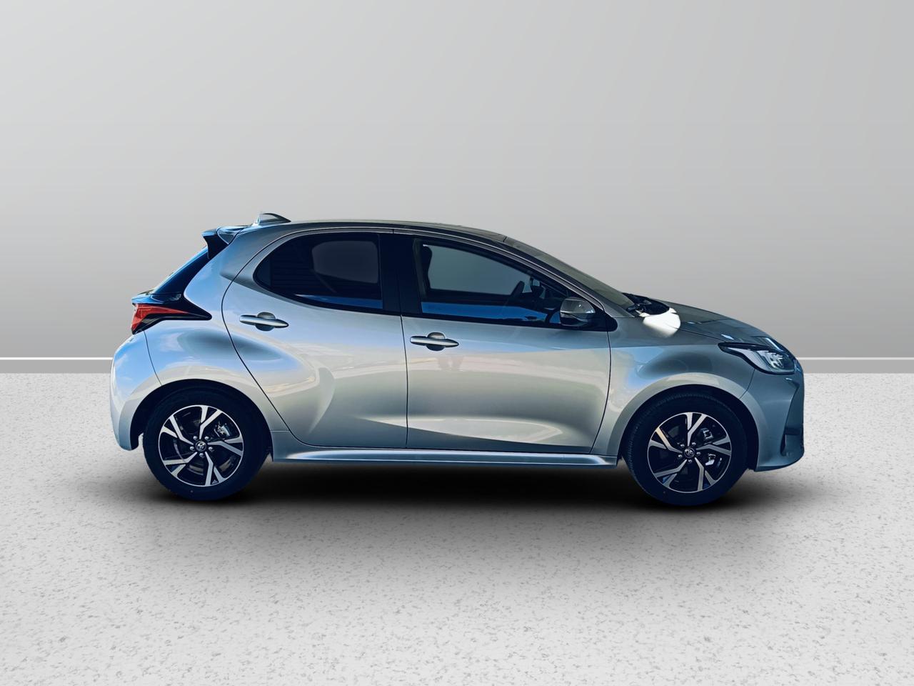 TOYOTA Yaris IV 2020 - Yaris 1.5h Trend