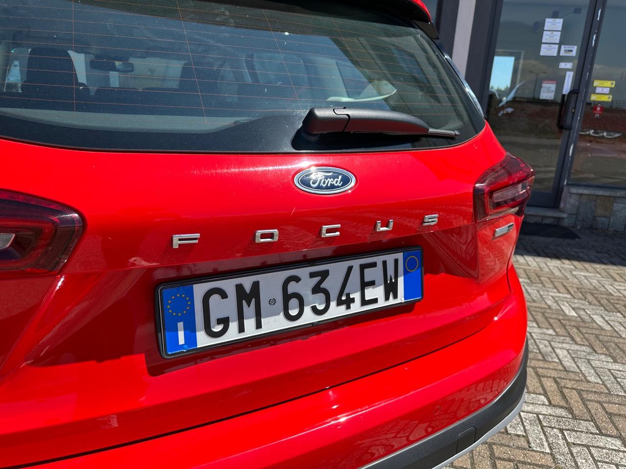 Ford Focus 1.0 EcoBoost Hybrid 125 CV SW ST-Line