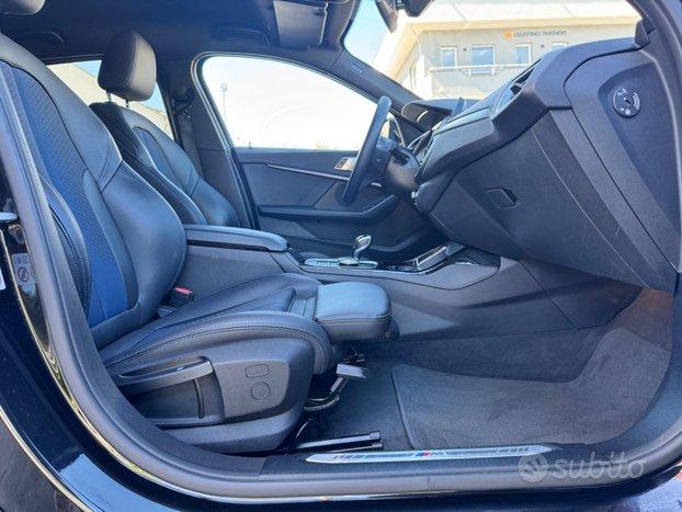Bmw 116 118d 5p. Msport total black uff ita per ne
