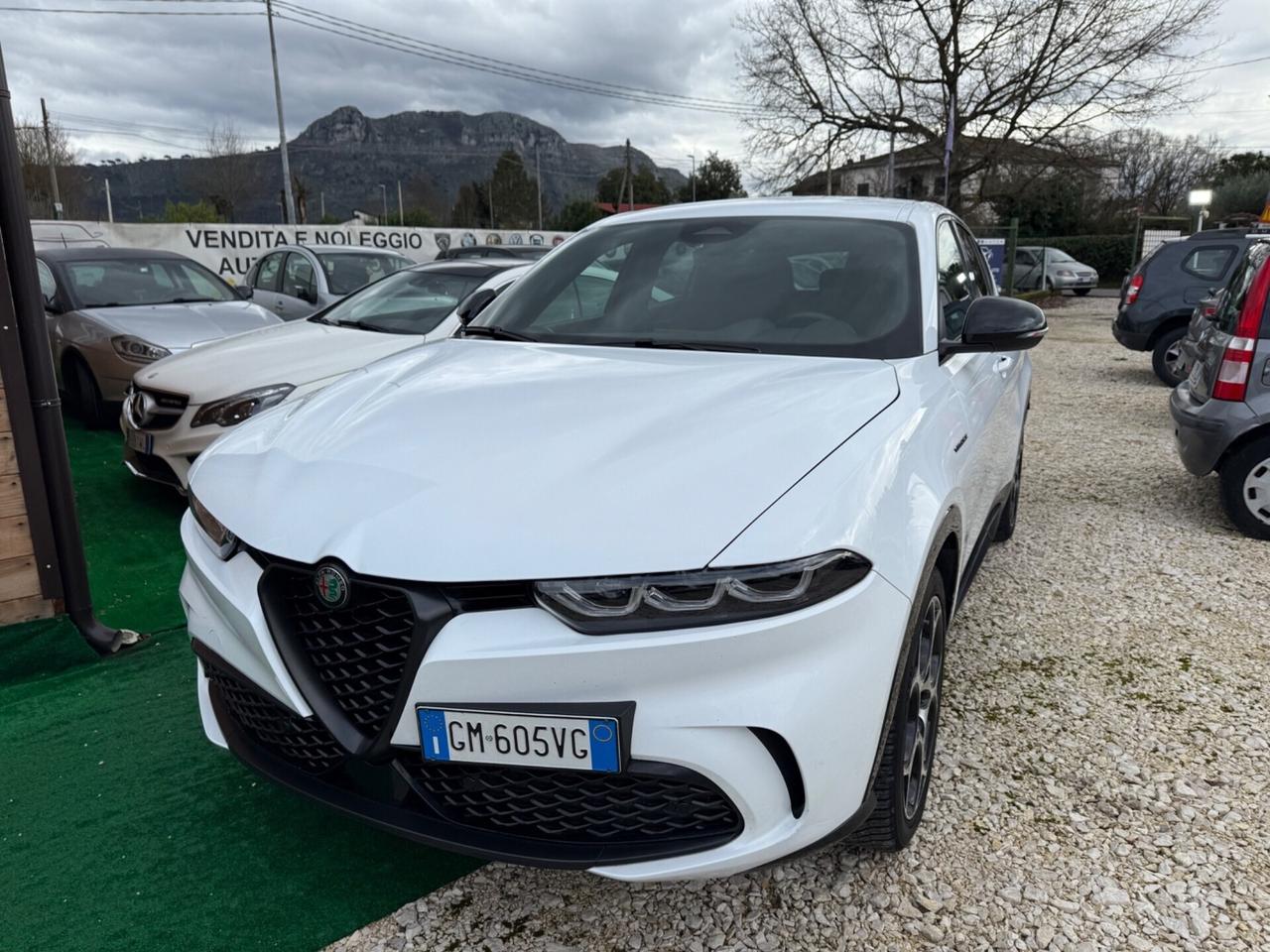 Alfa Romeo Tonale 1.3cc hibryd garanzia 3 anni