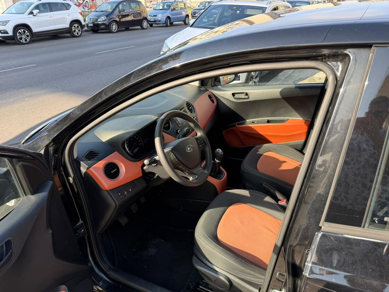 Hyundai i10 1.0 MPI Login