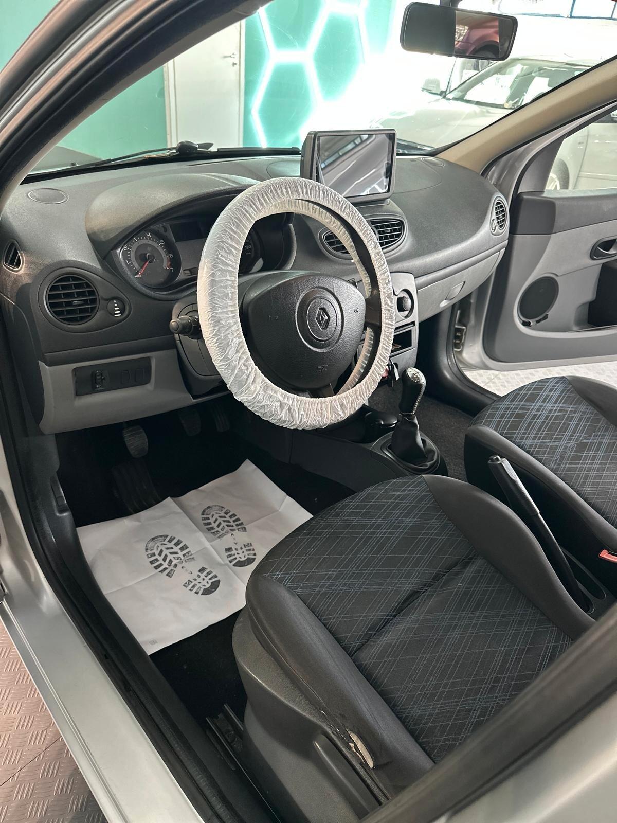 Renault Clio Storia 1.2 5 porte Confort