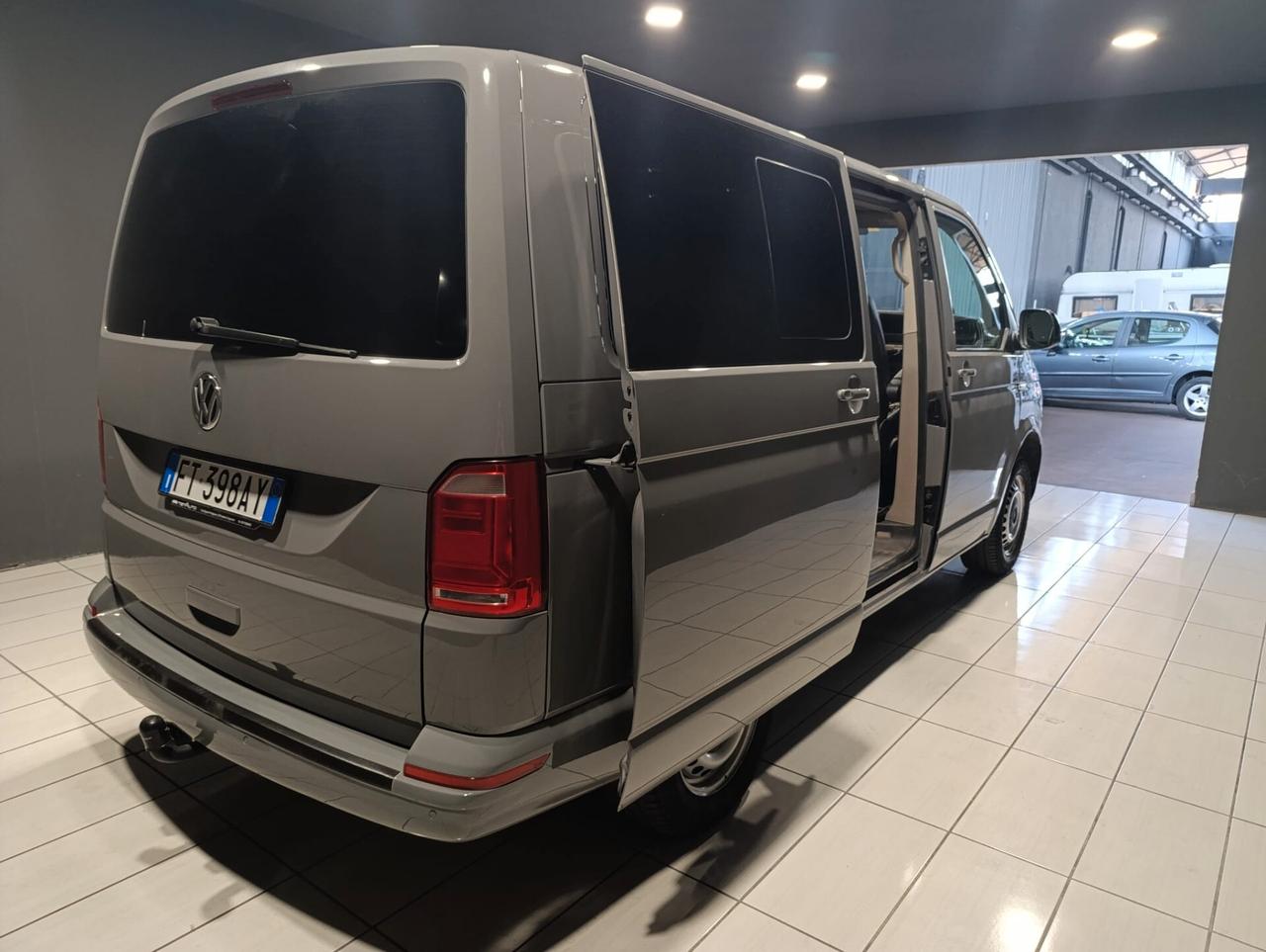 Volkswagen Caravelle DEL 2019 - DSG EURO 6 B GANCIO TRAINO -